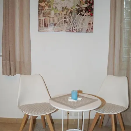 게스트하우스 Il Glicine 3*